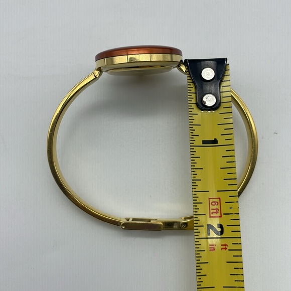 Vintage Gucci Bezel Gold Bangle Watch - Picture 13 of 13